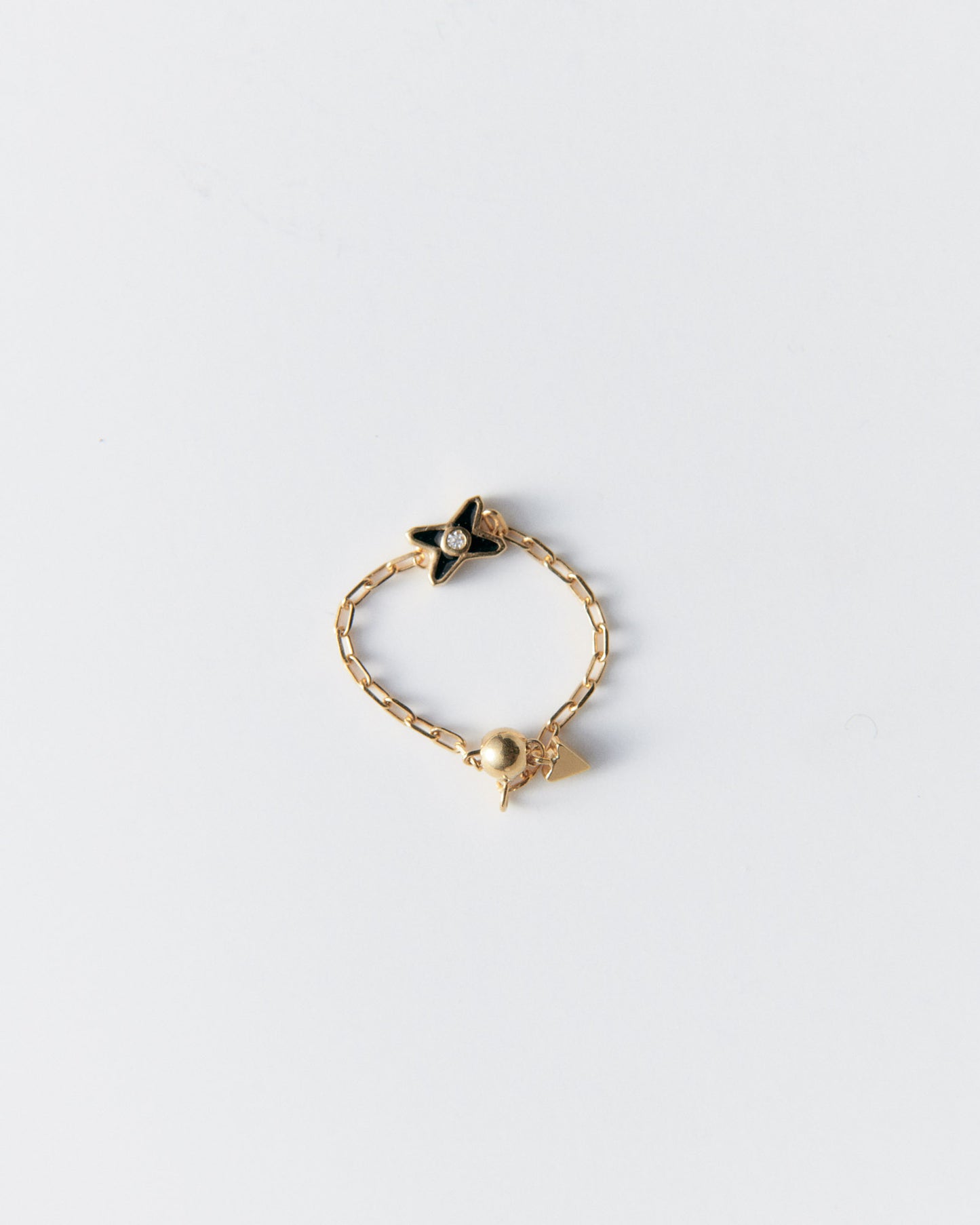 close up image, adjustable chain ring